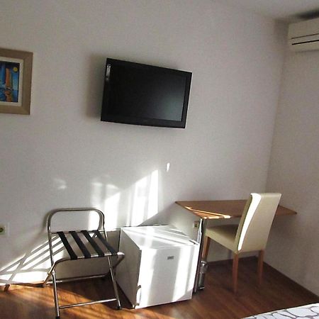 Blue Tree Rooms สปลิท ห้อง รูปภาพ